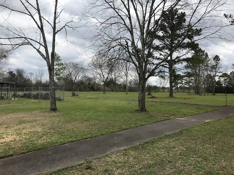 Gunter 1/4 Mile Walking Trail - Image 1