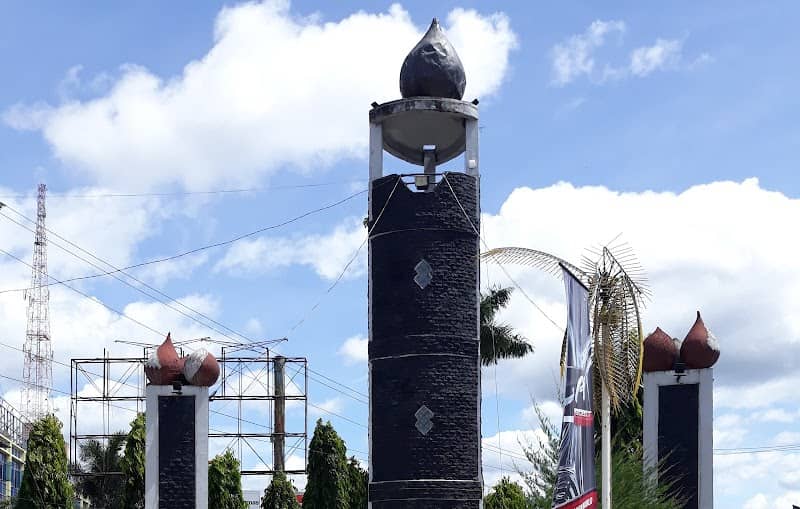 Taman Kota Salak (Tugu Salak) - Image 1