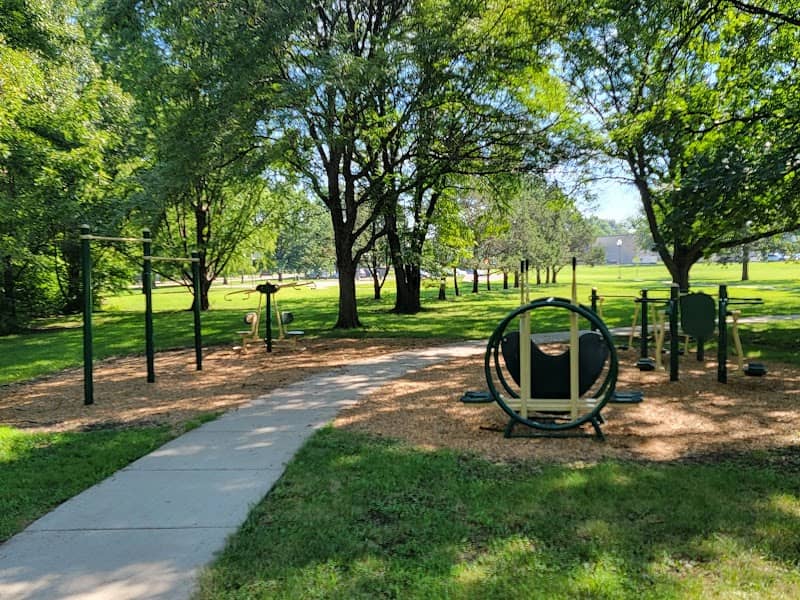 Deerfield Park - Image 1