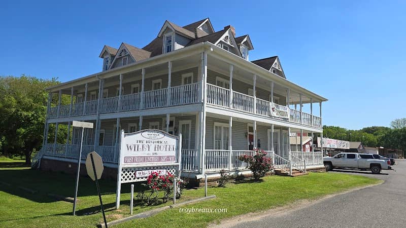 Wiley Hotel - Image 1
