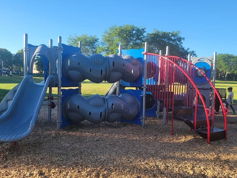 Island View Park - Image 1