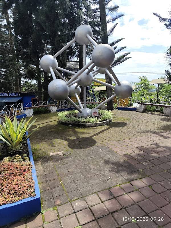 jatim park 1 museum angkut - Image 1