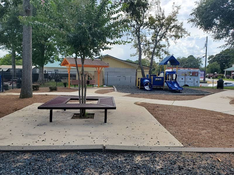 Loganville Toddler Park - Image 2