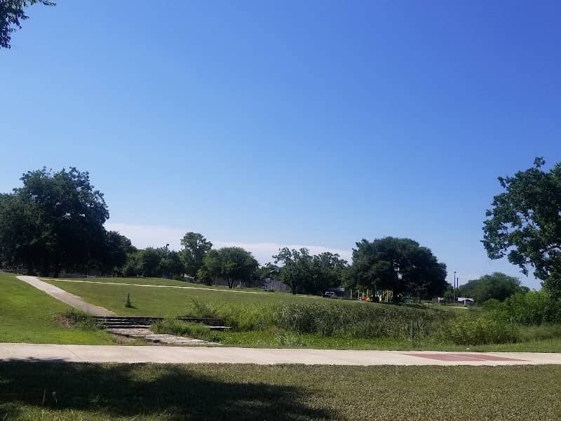 Poteet Canyon Park - Image 1
