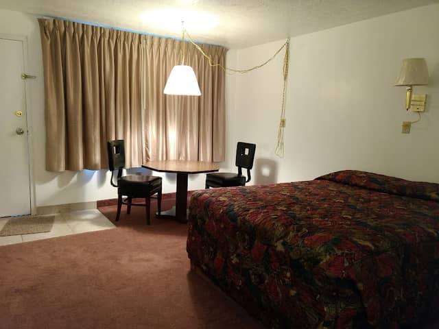 Fairview Motel - Image 2