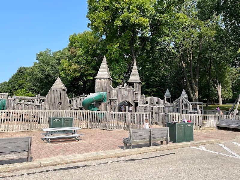 Cushing Memorial Park - Image 1