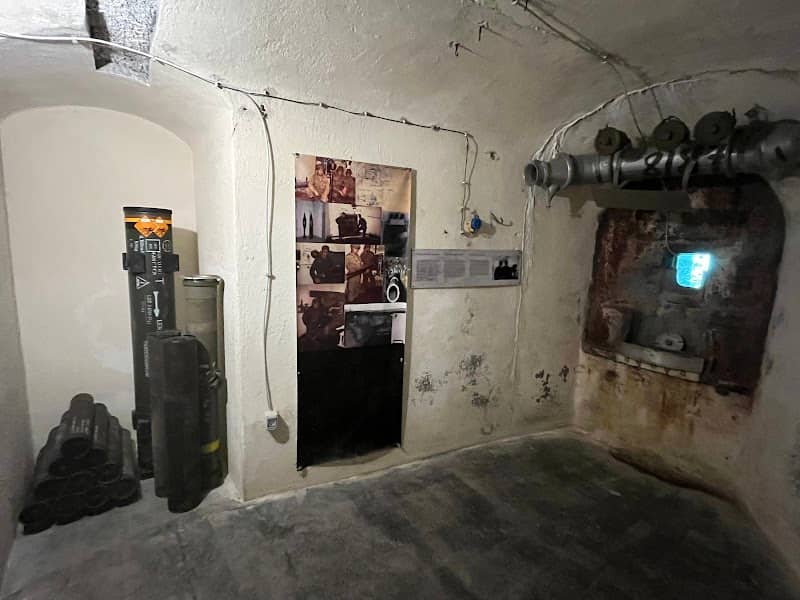 Bunker im Wald - Image 2