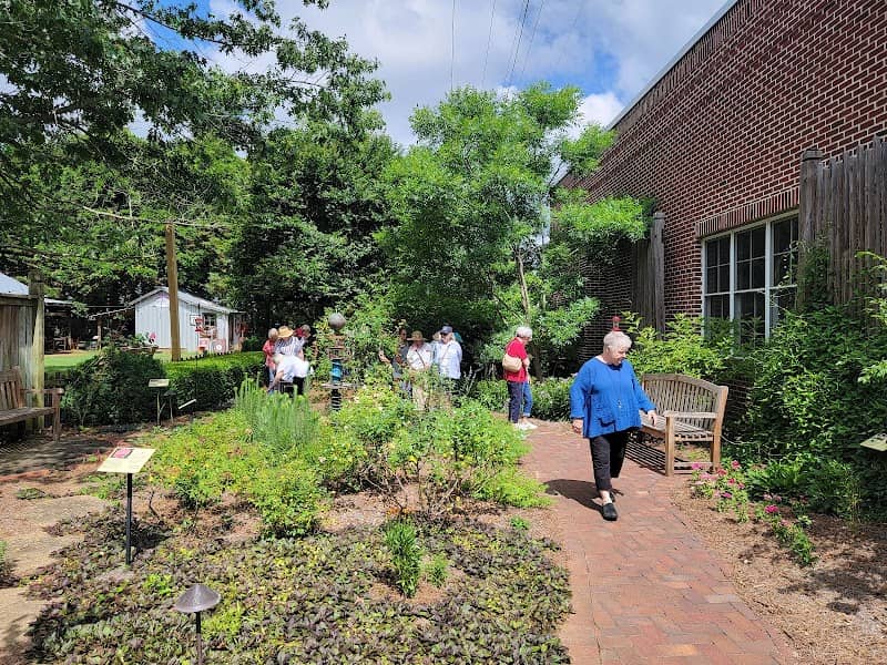 William Faulkner Literary Garden - Image 1