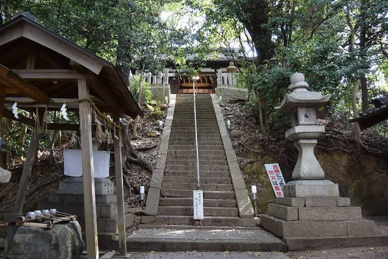 Iwa Jinja Shrine - Image 1