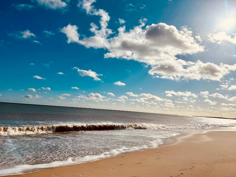 Great Yarmouth South Beach - Image 1
