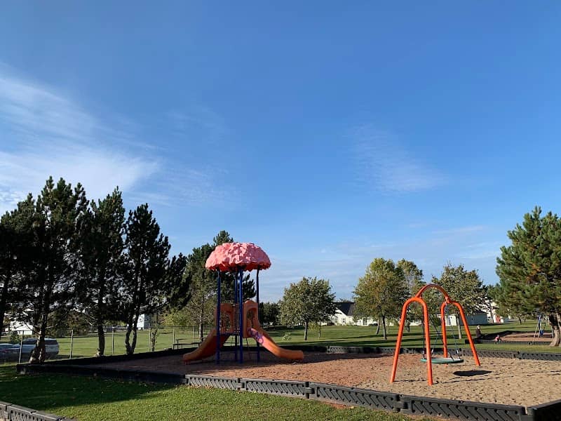 Tower Street Park - Image 2