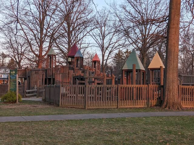 Centennial Park - Image 2