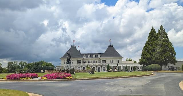 Chateau Elan - Image 3