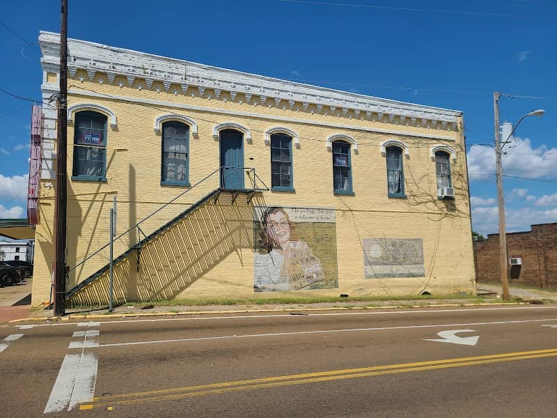 The Canton Square - Image 2