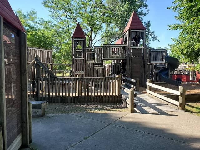 TimberTown - Image 1