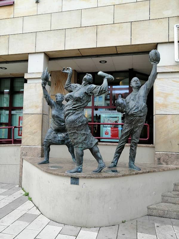 Marktangebote Bronzestatuen - Image 1