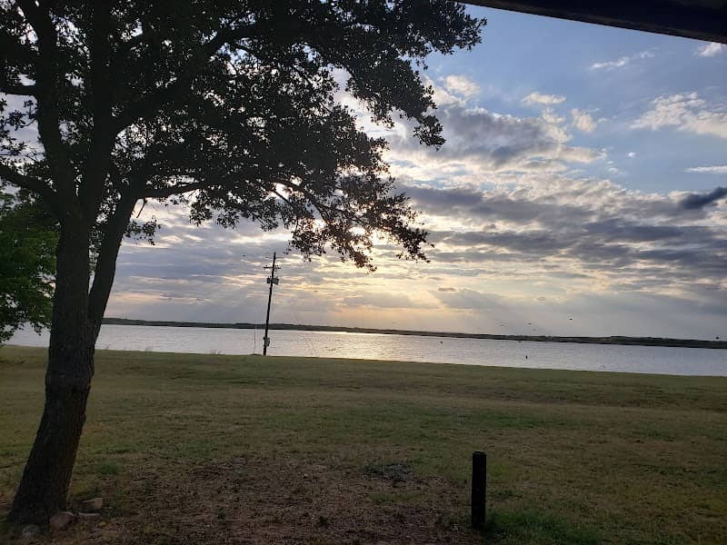 Ballinger Municipal Lake Park - Image 2