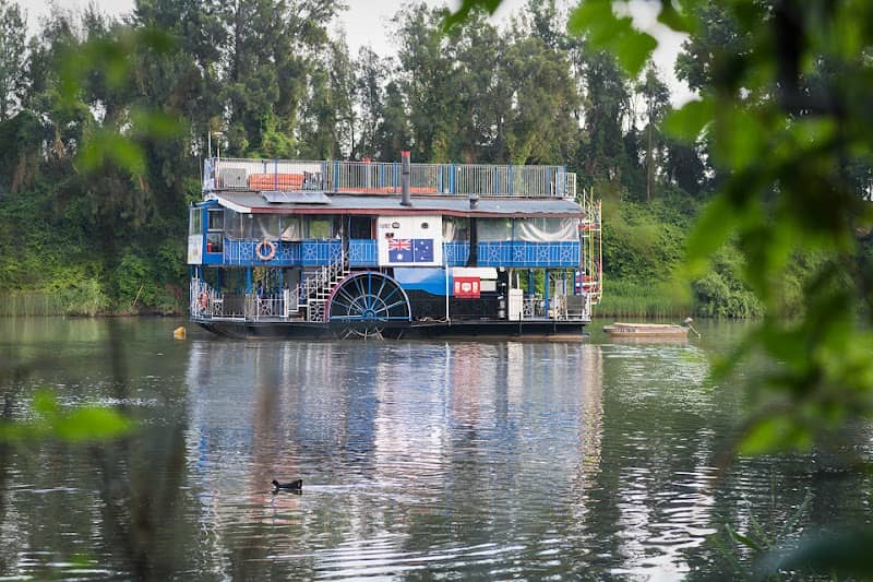 The Hawkesbury Paddlewheeler - Image 1