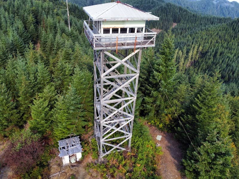 Cougar Pass Lookout - Image 1