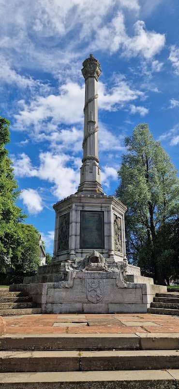 William Wallace Monument & Birthplace - Elderslie, Renfrewshire, Scotland - Image 1