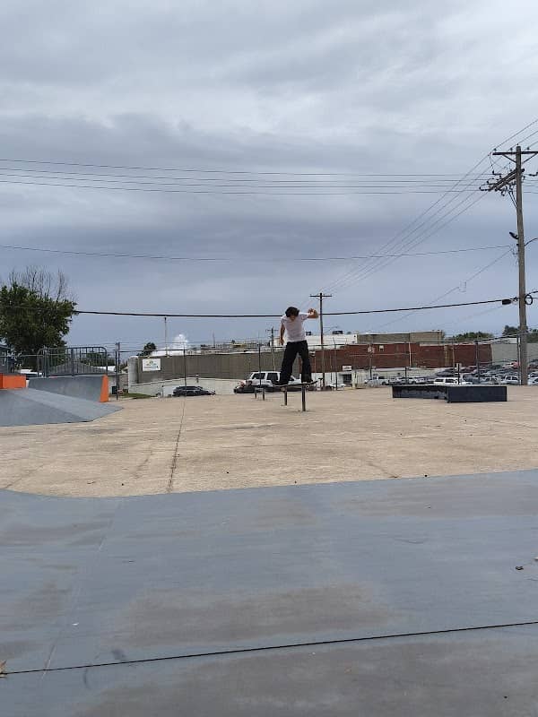 Macon Skate Park - Image 1