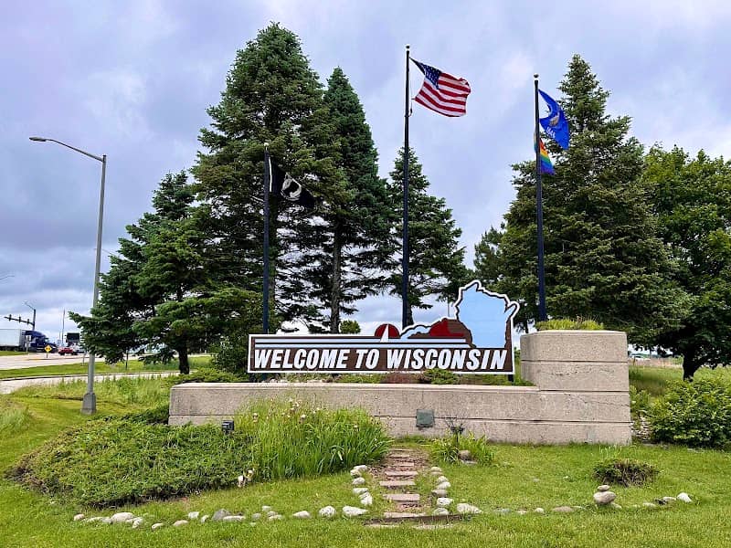 “Welcome to Wisconsin” Sign - Image 1