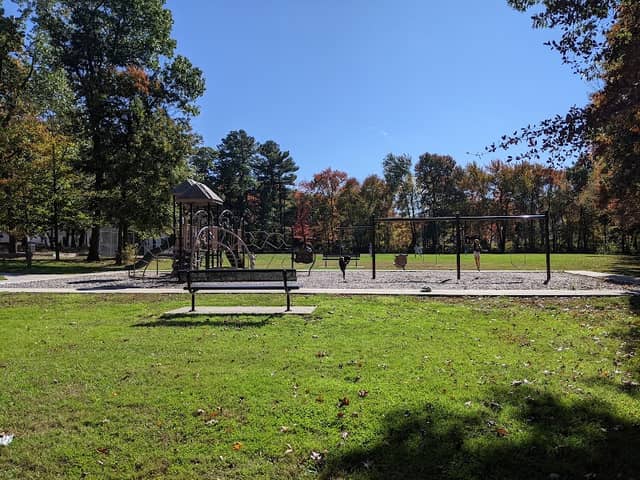 Parque - Image 1