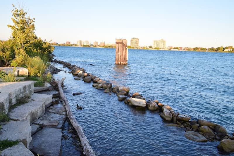 Blue Water River Walk - Image 2