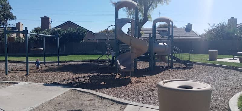 Rancho Dos Amigos Park - Image 1