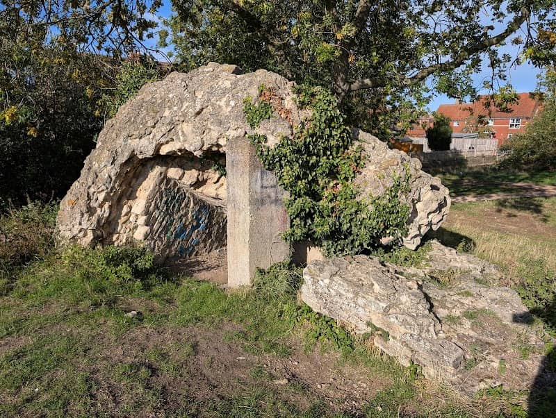 Sleaford Castle - Image 1