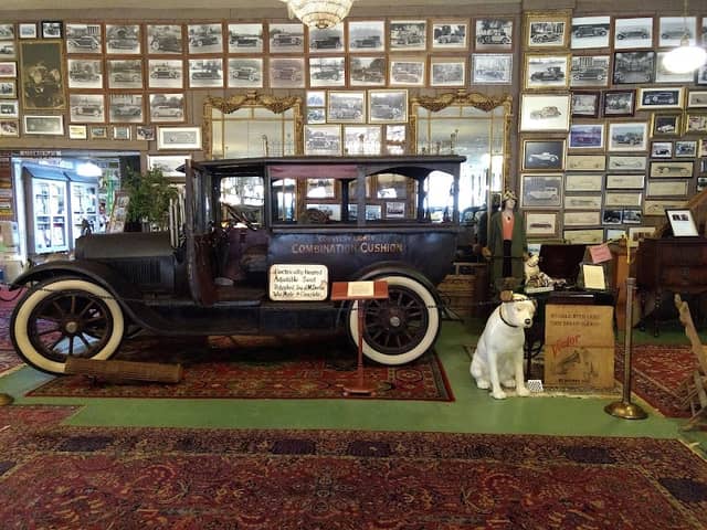 Canton Classic Car Museum - Image 2