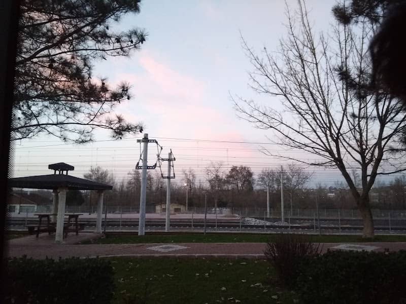 Park - Image 1