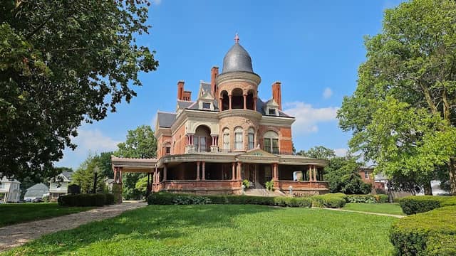 Seiberling Mansion - Image 1
