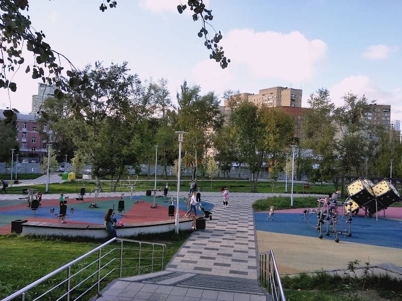 Akademicheskiy Park - Image 1