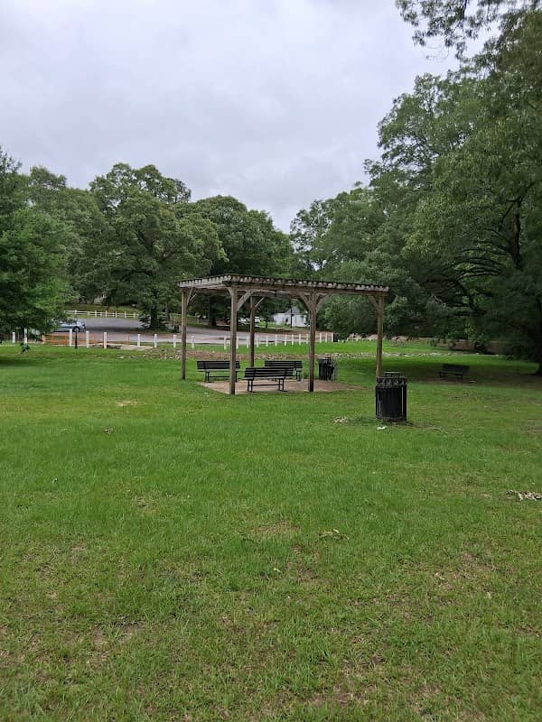Douglas Park - Image 1