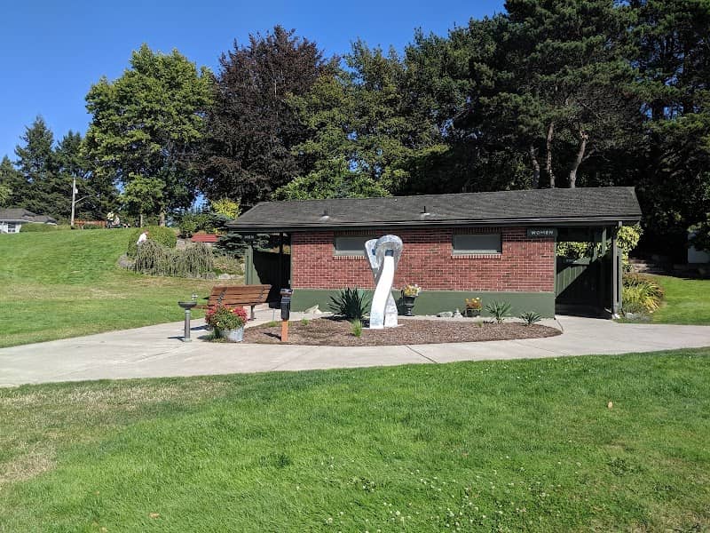 Public Restrooms - Peace Arch Historical State Park - Image 2
