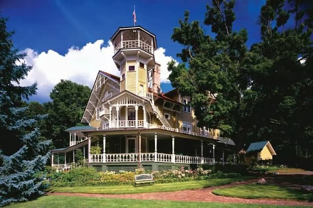 Black Point Estate and Gardens - Image 1