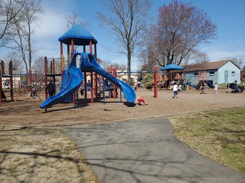 Ray Ash Park - Image 1