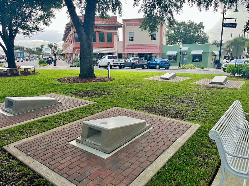Sebring Circle Park - Image 2