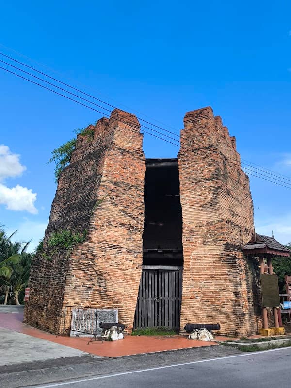 Amok Tower - Image 2