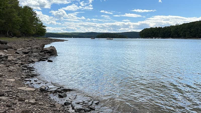 Shuman Point Hiking Trail - Image 2