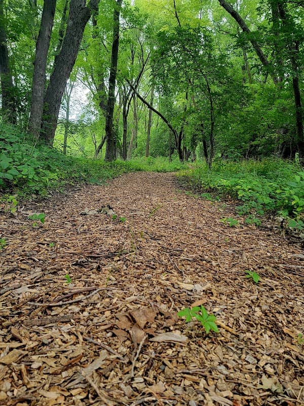Riverside Park - Image 2