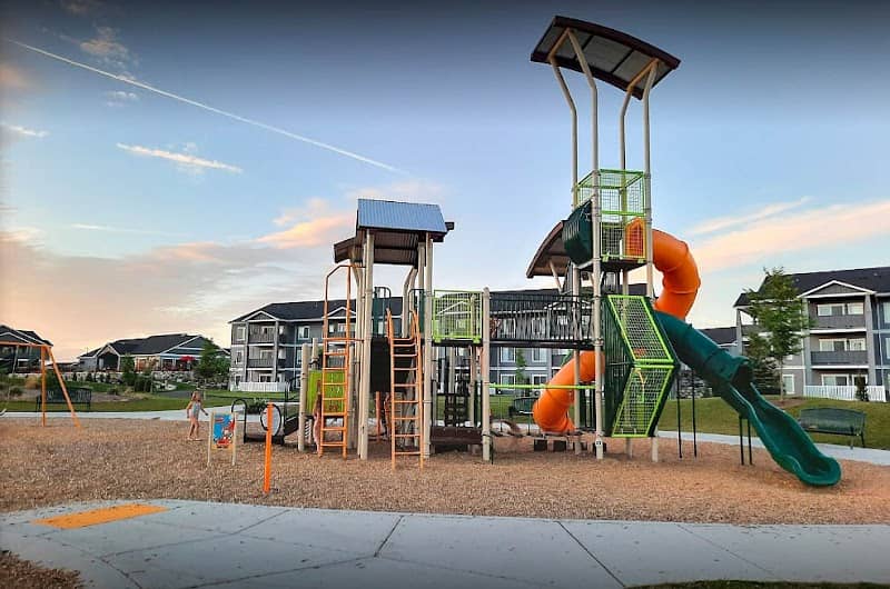 Tullamore Park - Image 1