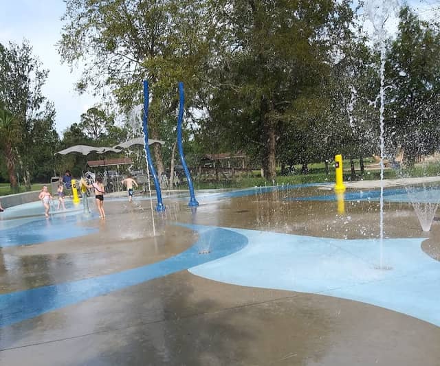 Carpenter's Park - Image 1