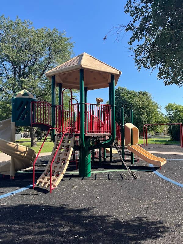 Longbranch Park - Image 1