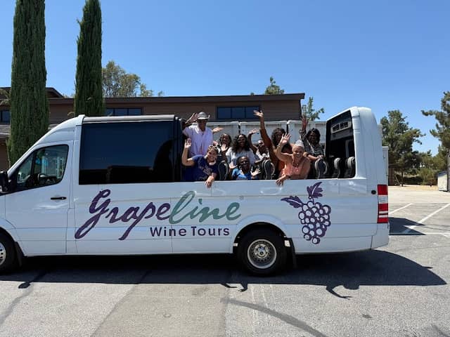 Grapeline Wine Tours - Image 2