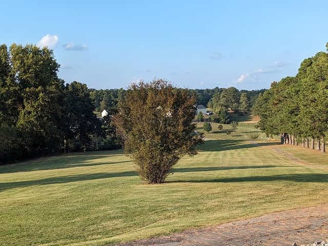Henslee Park - Image 1