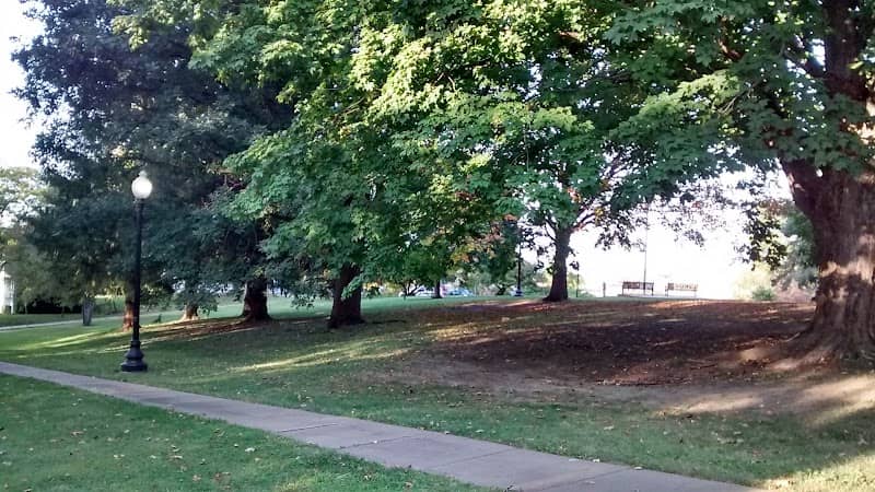 South Hill Park - Image 1