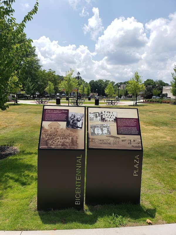 Gwinnett County Bicentennial Plaza - Image 1