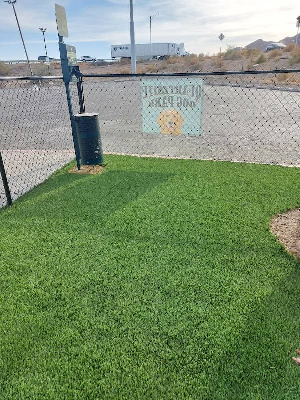 Quartz site dog park - Image 2
